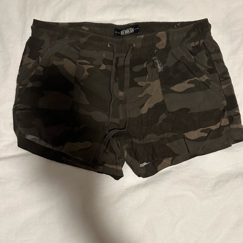 Rewash camo shorts